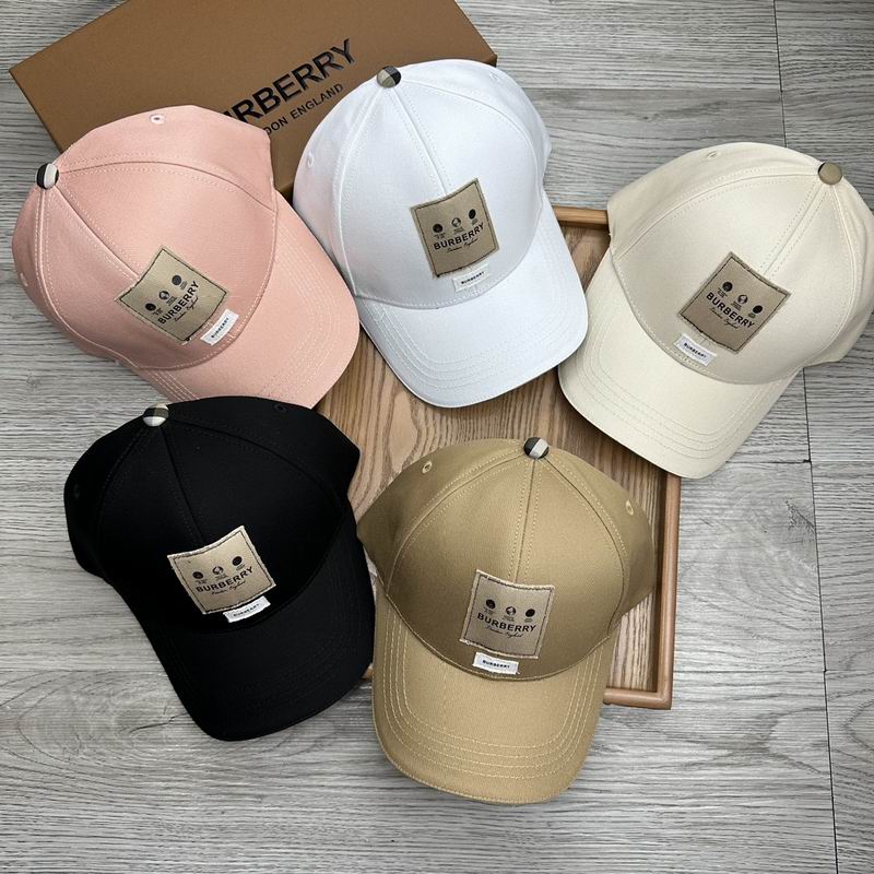 Burberry cap (95)